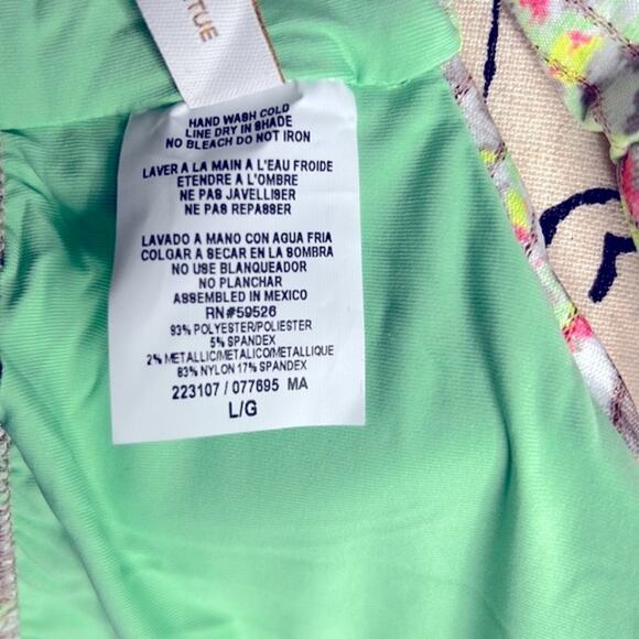 NWT! BECCA Multi Call Of The Wild Bikini Top Size Large - Picture 7 of 7